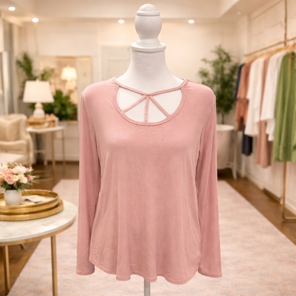 White Birch Ribbed Top M L Blush Pink Cutout Neck Stretch Soft NWOT